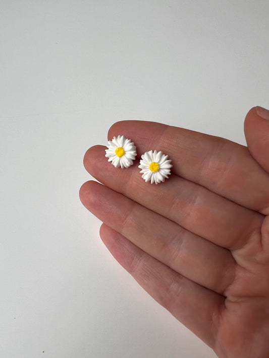 Daisy Midi Earrings