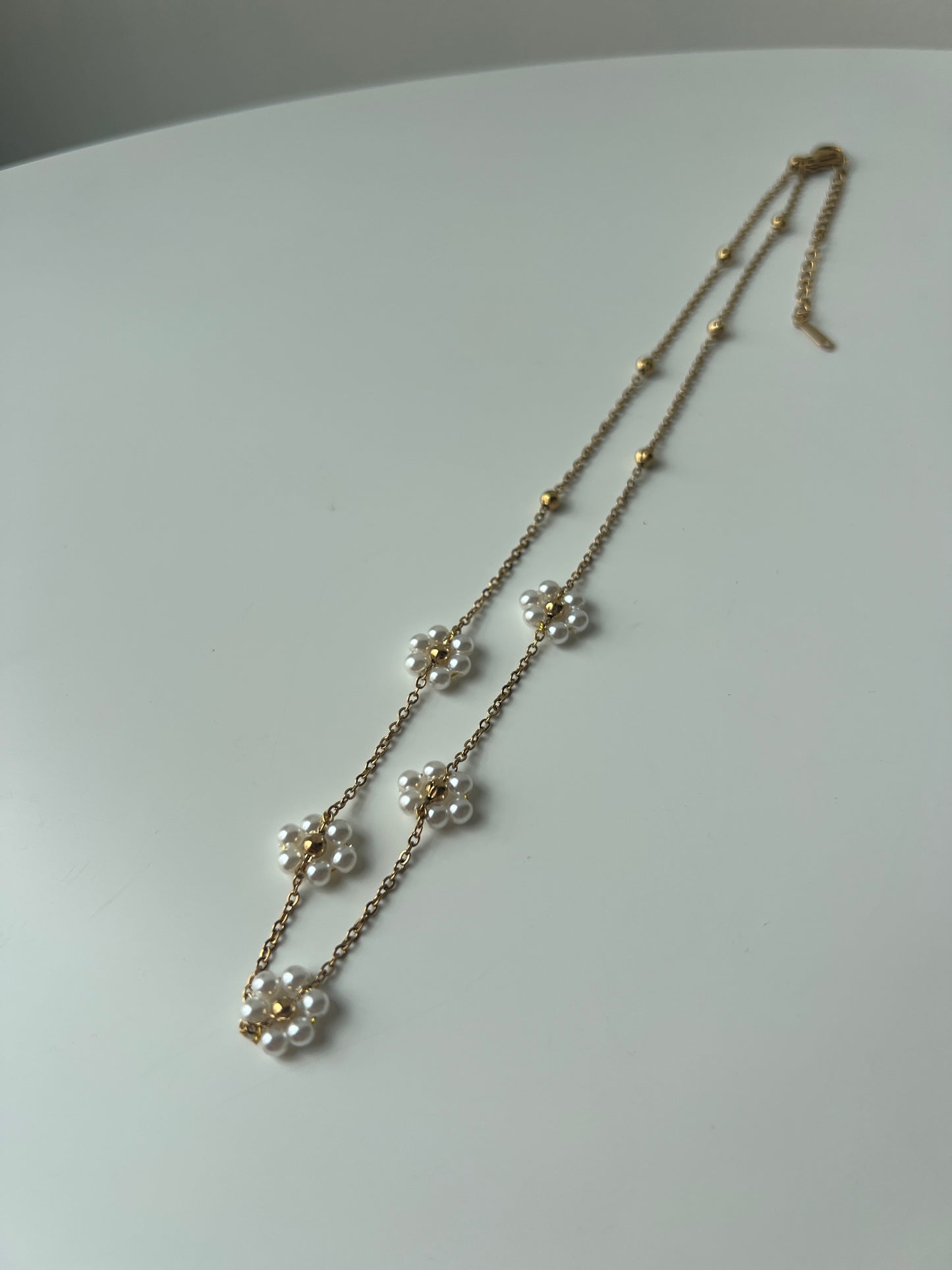 Daisy Pearl Necklace