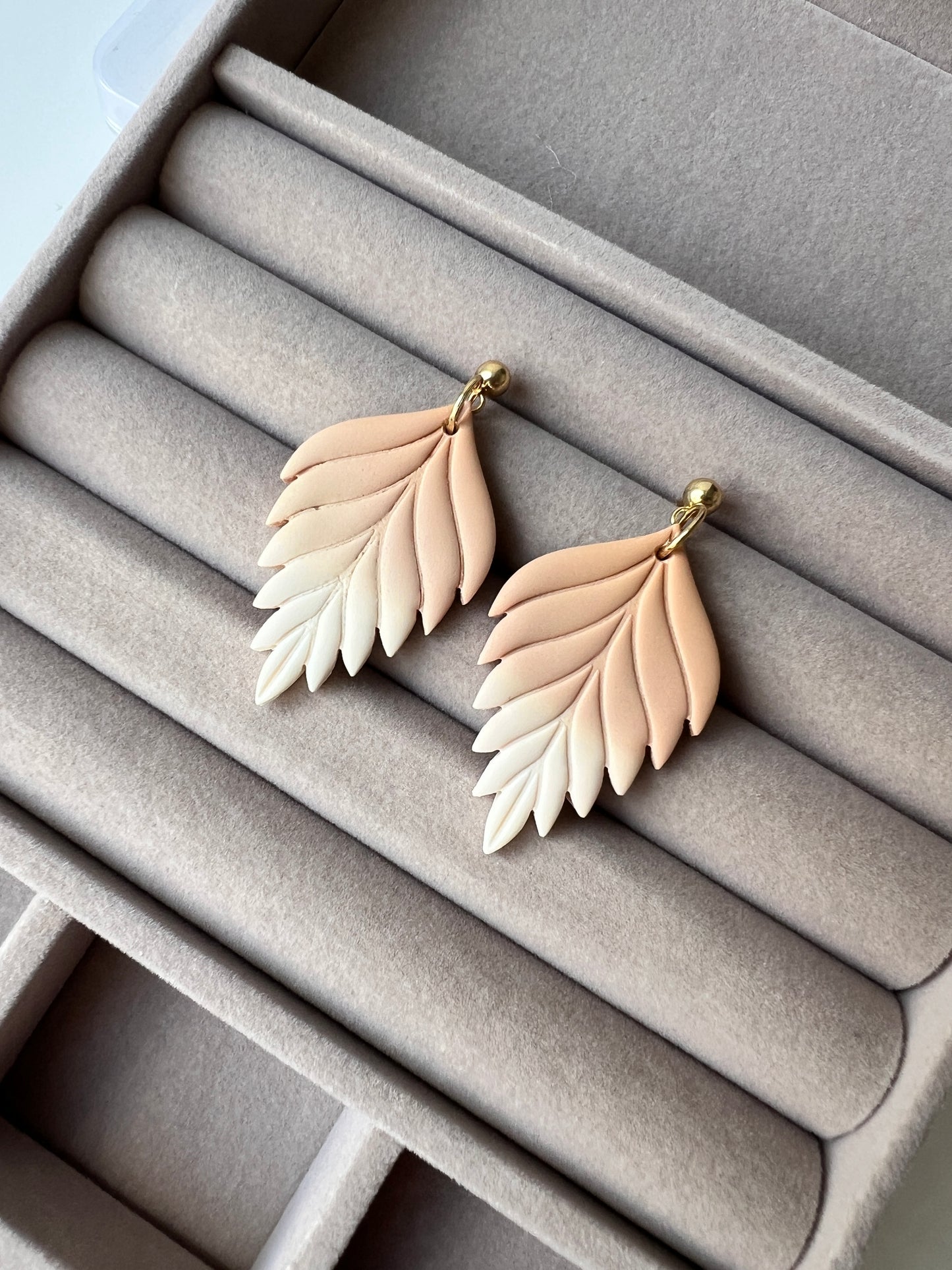 Earrings "LEAVES" I