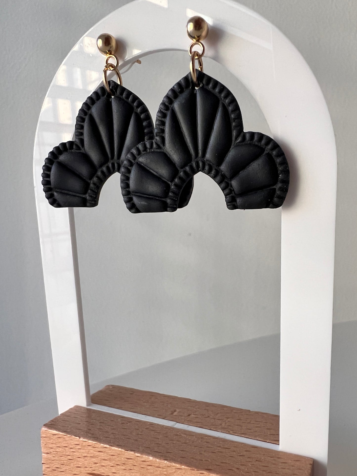 Earrings Black "ARCH"