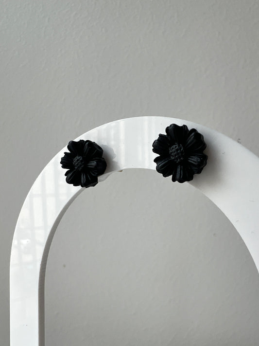 Black Mini Flower