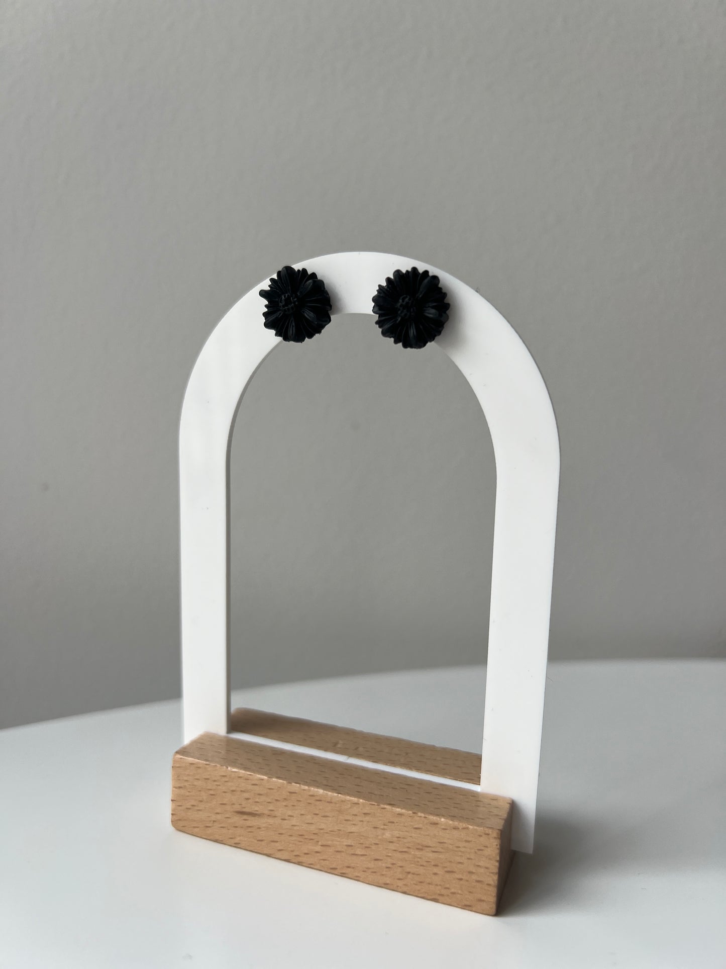 Black Midi Flower Earrings